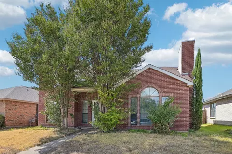 4357 Walsh Ln, Grand Prairie, TX 75052