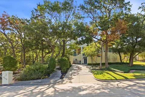 Exterior - 3606 Labrador, Grapevine, TX 76051 photo 2 of 15