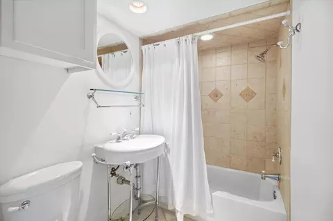 Bath - 3606 Labrador, Grapevine, TX 76051 photo 4 of 4