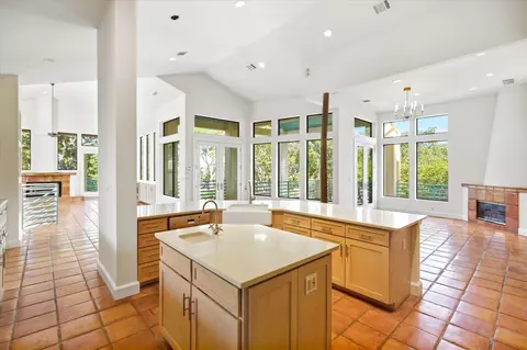 Kitchen - 3606 Labrador, Grapevine, TX 76051 photo 2 of 2
