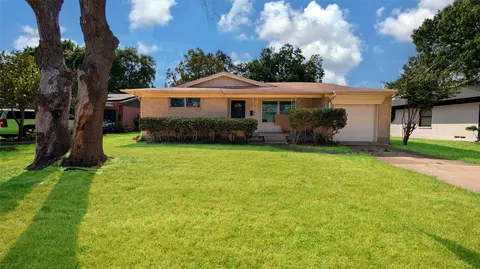3121 Old Orchard Rd, Garland, TX 75041