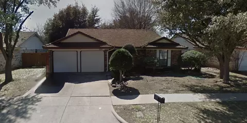 304 Juniper Dr, Arlington, TX 76018