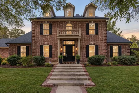 8511 Groveland Dr, Dallas, TX 75218