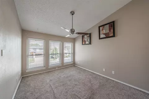 Bedroom - 714 E Wall St #105, Grapevine, TX 76051 photo 1 of 6