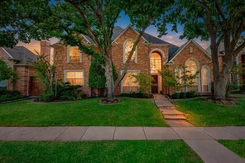 5111 Ambergate Ln, Dallas, TX 75287