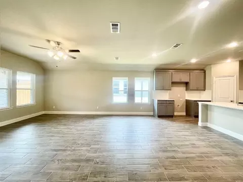 Living - 809 Tartane Dr, Anna, TX 75409 photo 3 of 7