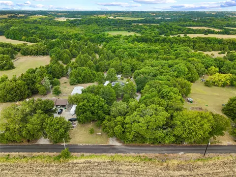 9189 County Road 285, Anna, TX 75409 photo 4