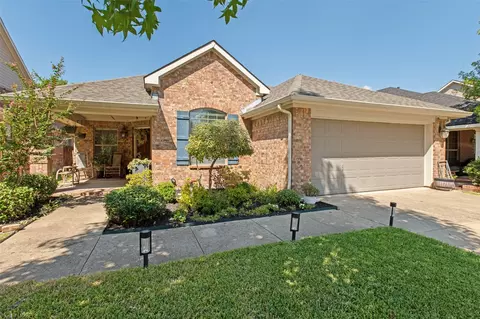 2944 Vacherie Ln, Dallas, TX 75227