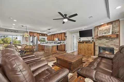 3258 E I-30, Greenville, TX 75402