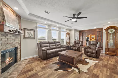 3258 E I-30, Greenville, TX 75402