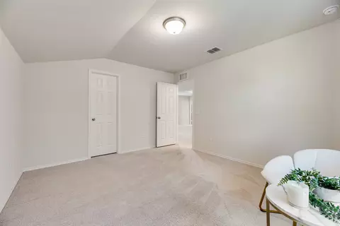 Bedroom - 7005 Adderly Rd, Pilot Point, TX 76258 photo 2 of 6