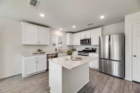 Kitchen - 7005 Adderly Rd, Pilot Point, TX 76258 photo 1 of 5