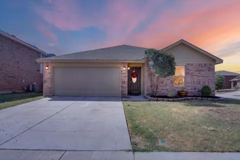 12933 Azure Heights Pl, Rhome, TX 76078