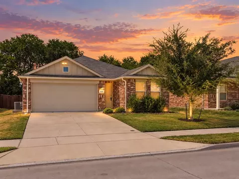 1520 Claireborne Ct, Little Elm, TX 75068