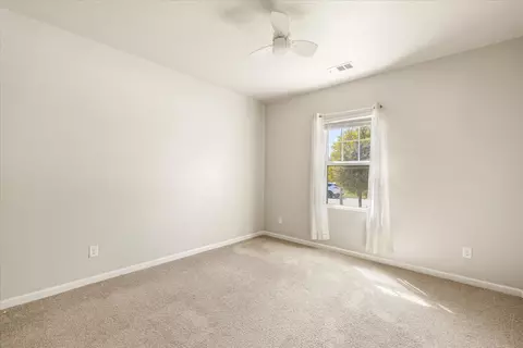 Bedroom - 433 Starboard Dr, Crowley, TX 76036 photo 3 of 6