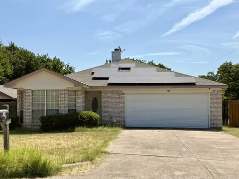 326 King Arthur Dr, Weatherford, TX 76086