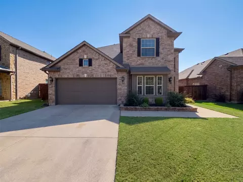 8152 Black Sumac Dr, Fort Worth, TX 76131