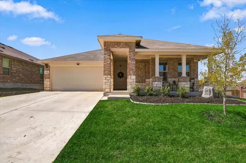 5800 Bull Creek Ln, Lantana, TX 76226