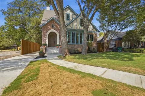 2212 Carleton Ave, Fort Worth, TX 76107