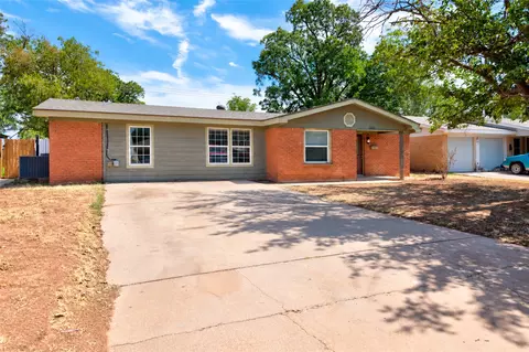 2001 Westview Dr, Abilene, TX 79603