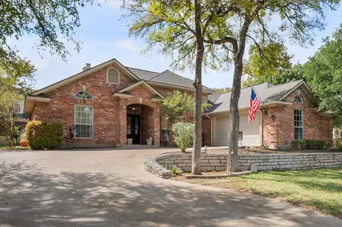 6511 Westover Dr, Granbury, TX 76049