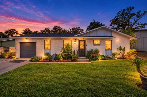 1262 Hidden Valley Dr, Dallas, TX 75241