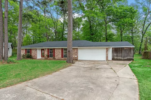 9471 Hemlock Cir, Shreveport, LA 71118