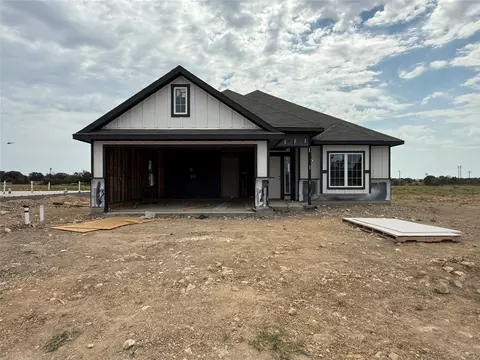 118 Jenjira Way, Mcgregor, TX 76657