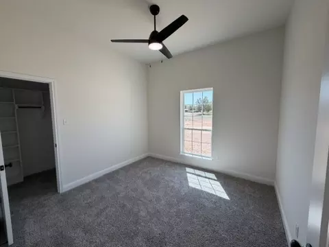 Bedroom - 882 Eagles Way, Springtown, TX 76082 photo 4 of 4