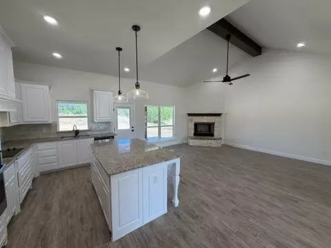Living - 882 Eagles Way, Springtown, TX 76082 photo 1 of 5