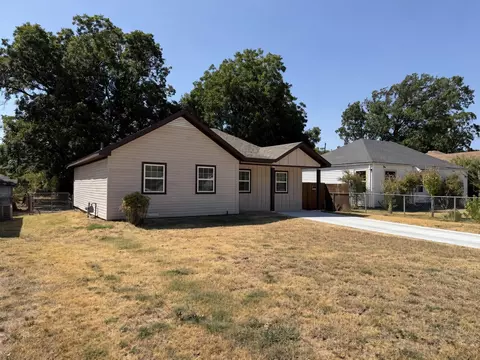 1205 Oak St, Grand Prairie, TX 75050