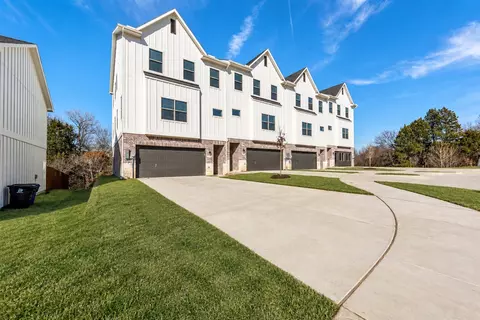 6430 Mason Ct, Dallas, TX 75227