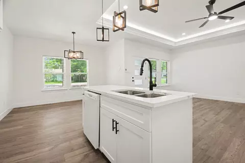 Kitchen - 415 Thomas St, Terrell, TX 75160 photo 1 of 4