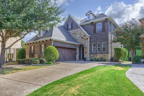 18238 Brighton Grn, Dallas, TX 75252