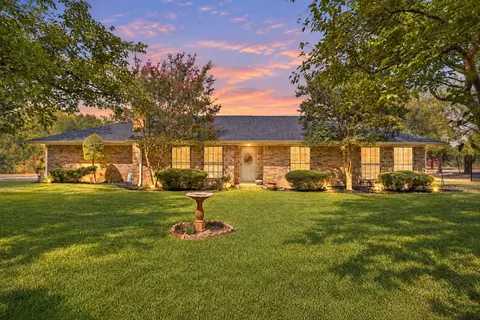 1060 Old Stacy Rd, Fairview, TX 75069