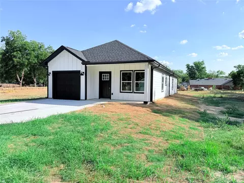 602 Fuller St, Sulphur Springs, TX 75482