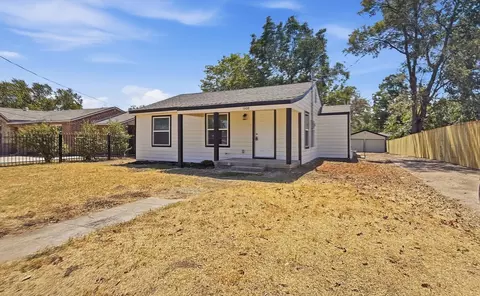 5108 Dallas Ave, Fort Worth, TX 76112