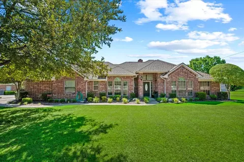100 Post Oak Ln, Waxahachie, TX 75165