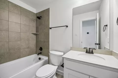 Bath - 3517 Delphi Ct, Corinth, TX 76208 photo 6 of 6