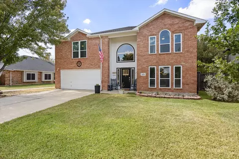 1244 Topeka Dr, Saginaw, TX 76131
