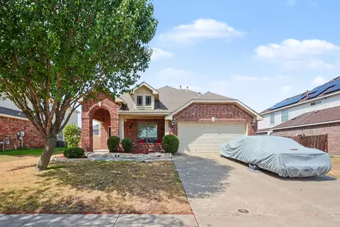 200 Lorient Dr, Mansfield, TX 76063