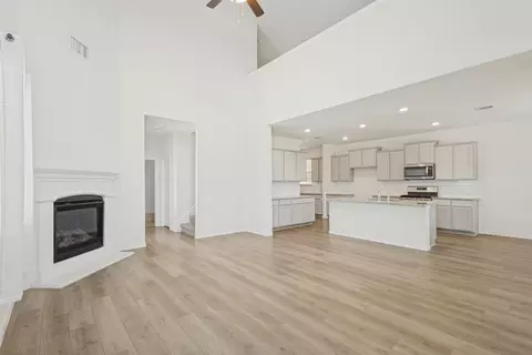Living - 2853 Hale Rd, Celina, TX 75009 photo 4 of 6