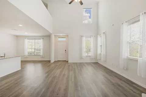 Living - 2853 Hale Rd, Celina, TX 75009 photo 2 of 6