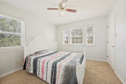 Bedroom - 1601 E Blackjack Rd, Pilot Point, TX 76258 photo 2 of 4