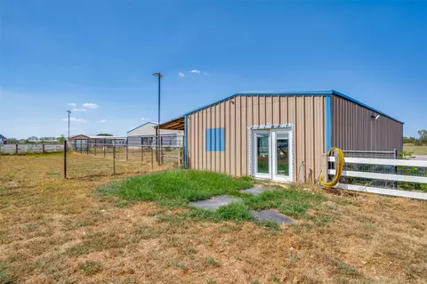 Other - 1601 E Blackjack Rd, Pilot Point, TX 76258 photo 3 of 7