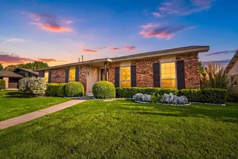 7205 Cloverglen Dr, Dallas, TX 75249