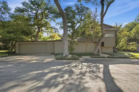 6128 Plum Valley Pl, Fort Worth, TX 76116