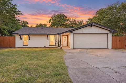 9308 Sandyhook Cir, Dallas, TX 75227