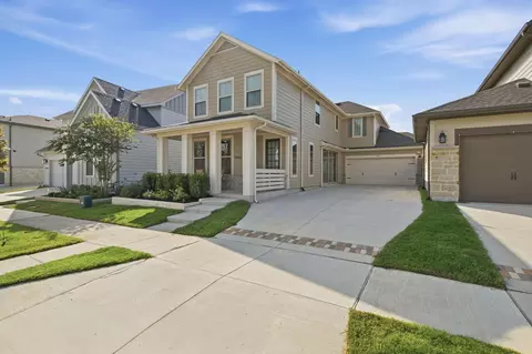 Exterior - 1313 Ginger Ln, Argyle, TX 76226 photo 2 of 8