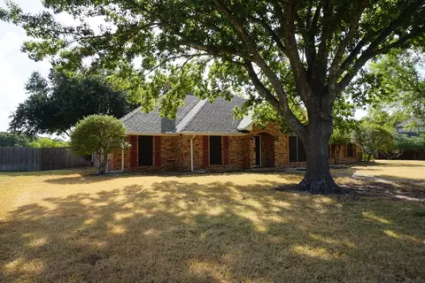 1408 Overlook Dr, Kaufman, TX 75142